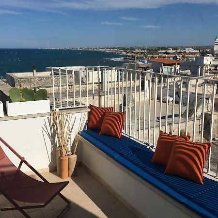 焦维纳佐La Terrazza Sul Mare - Dimora Di Charme公寓 外观 照片