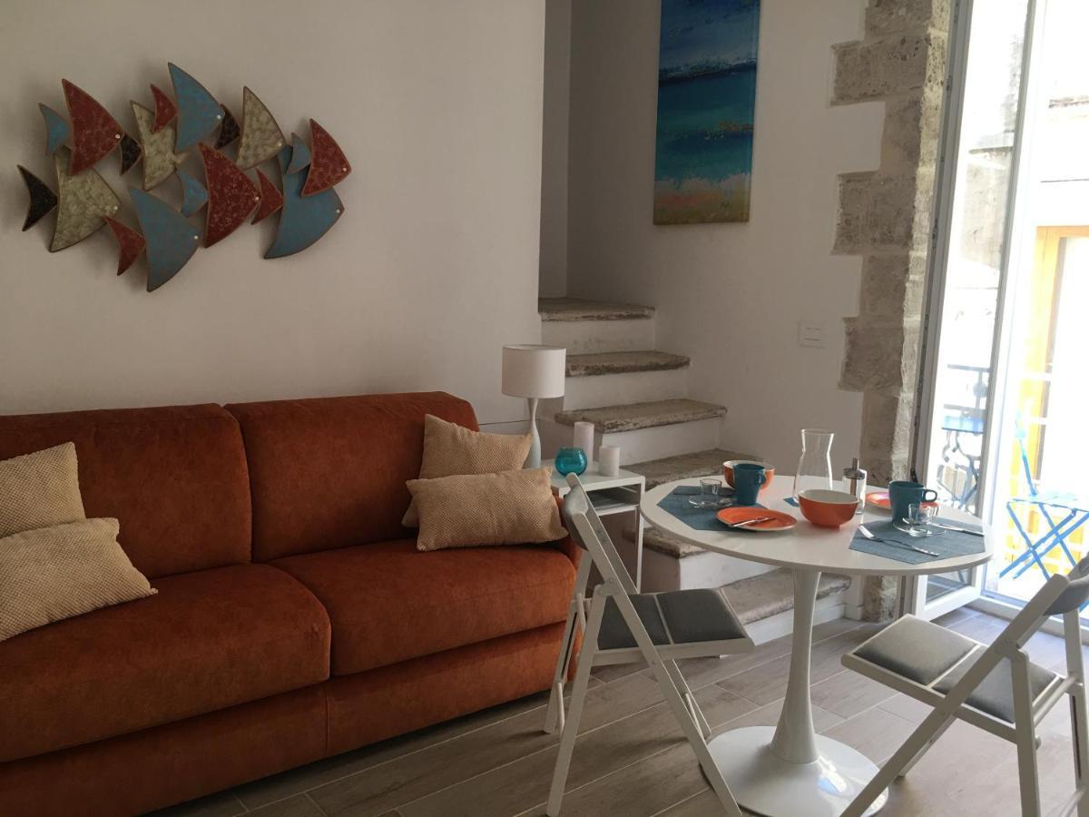 焦维纳佐La Terrazza Sul Mare - Dimora Di Charme公寓 外观 照片