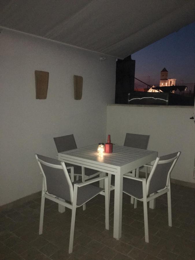 焦维纳佐La Terrazza Sul Mare - Dimora Di Charme公寓 外观 照片