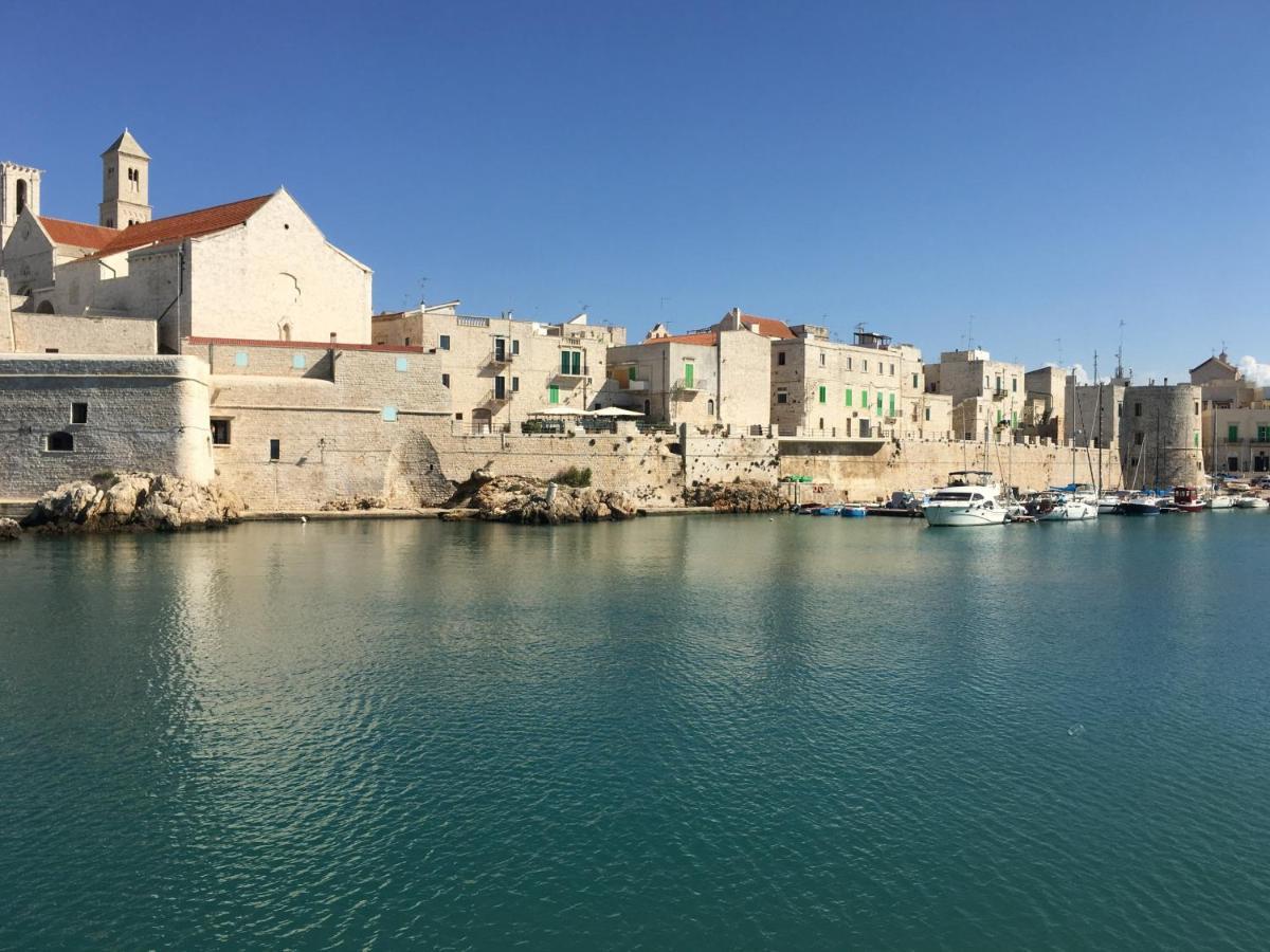 焦维纳佐La Terrazza Sul Mare - Dimora Di Charme公寓 外观 照片